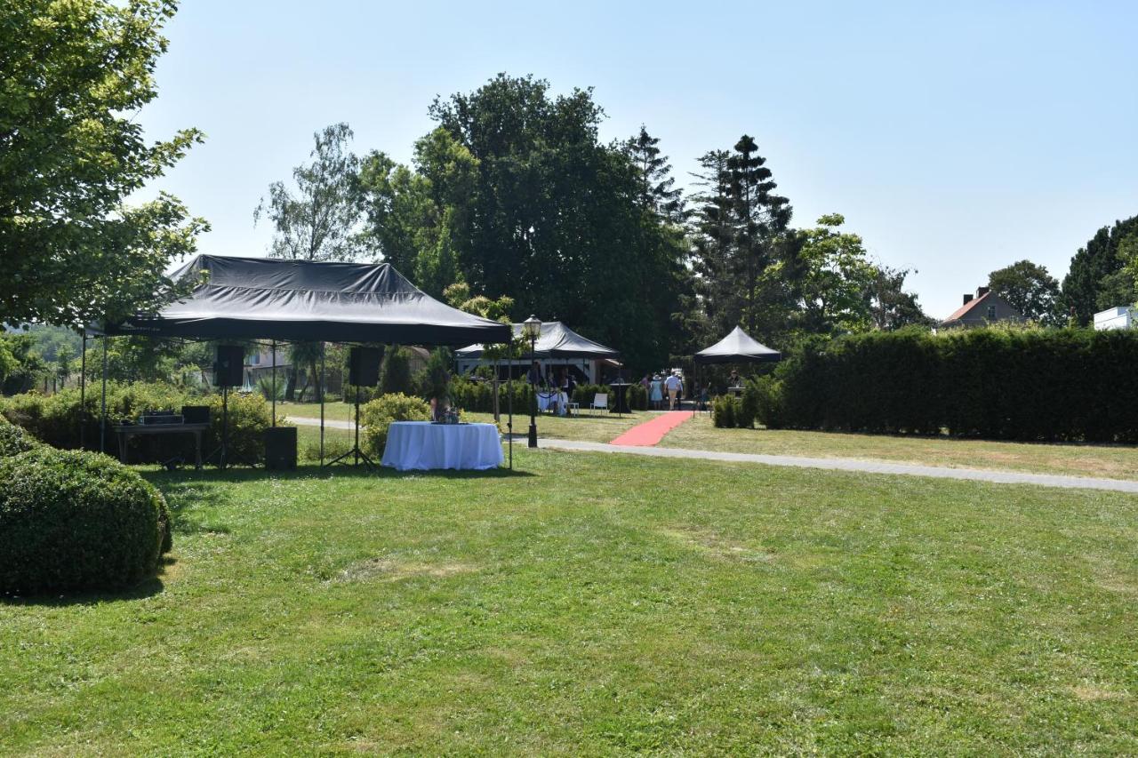 Hotel De Pupiter Kluisbergen Exterior photo